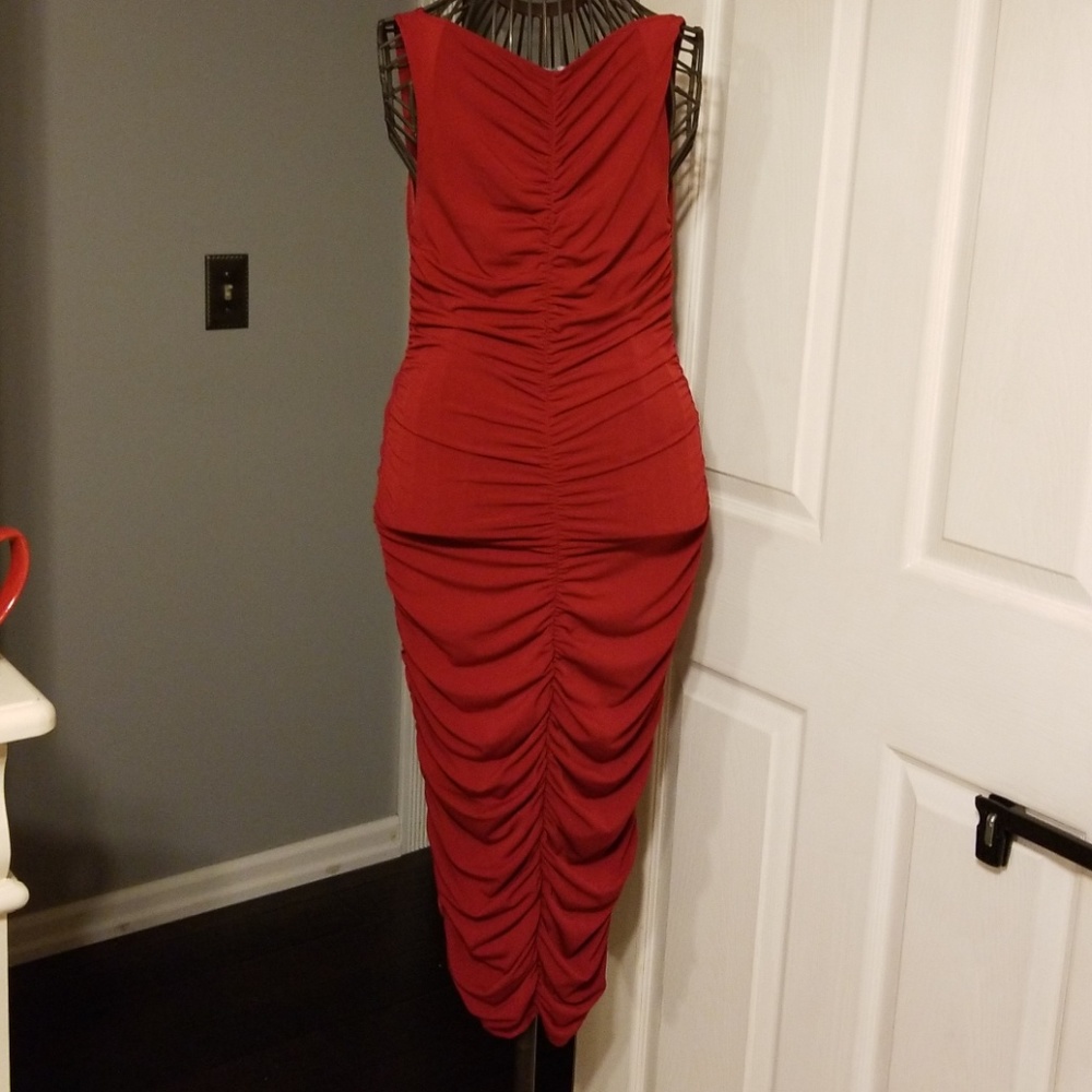 Dress - Picture 4 of 5